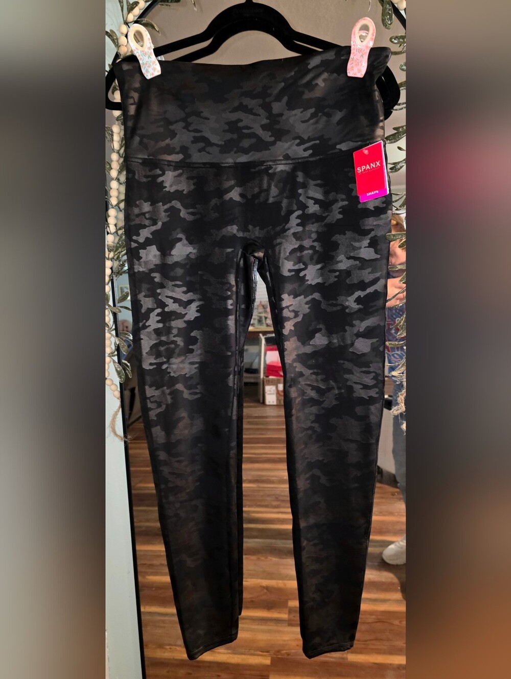 NWT SPANX Black Camo Leggings